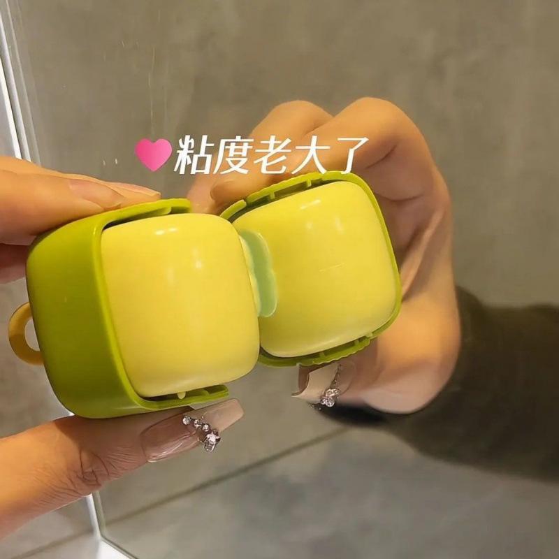 13626423.方糖形可水洗粘毛器衣物除灰去毛方形可爱便携式
