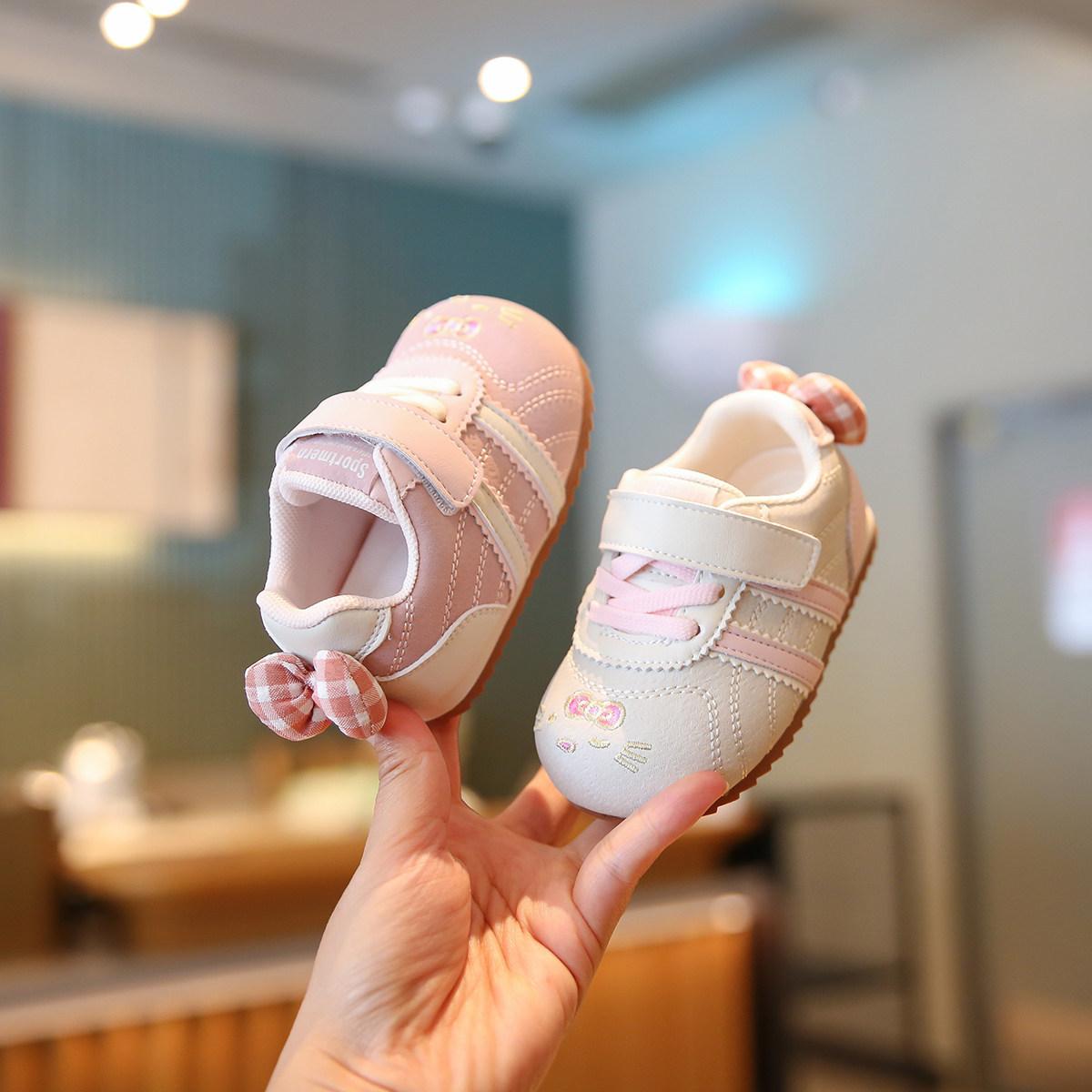 13454414.可爱猫咪女童休闲鞋后跟蝴蝶结公主板鞋春0-2岁3女宝宝德训鞋学步