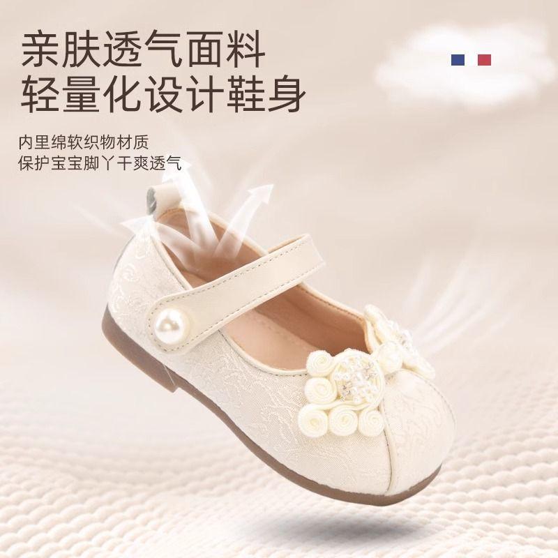 13454827.女童汉服鞋宝宝小皮鞋风复古公主单鞋1一3岁婴儿