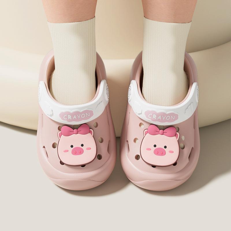 13457148.卡通小猪儿童洞洞鞋1-6岁小孩包头凉鞋外穿EVA拖鞋男女童