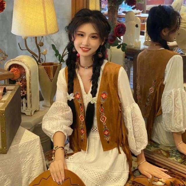 13083191.复古流苏绣花民族风马夹女外搭旅行穿搭马夹