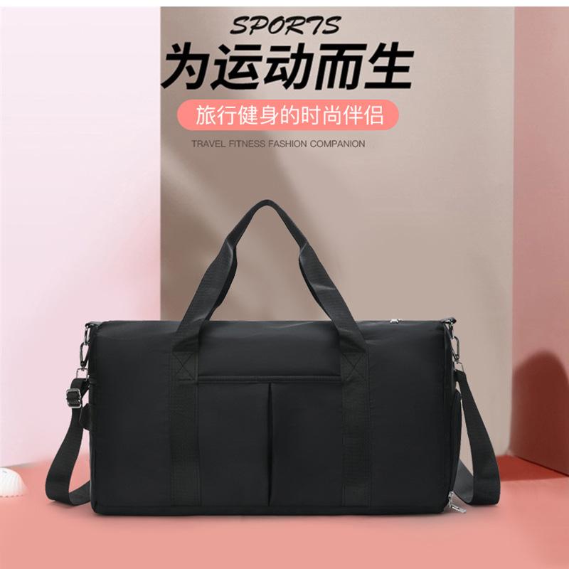 13088460.短途大容量旅行出差可套拉杆斜挎包运动健身瑜伽防泼水斜挎包