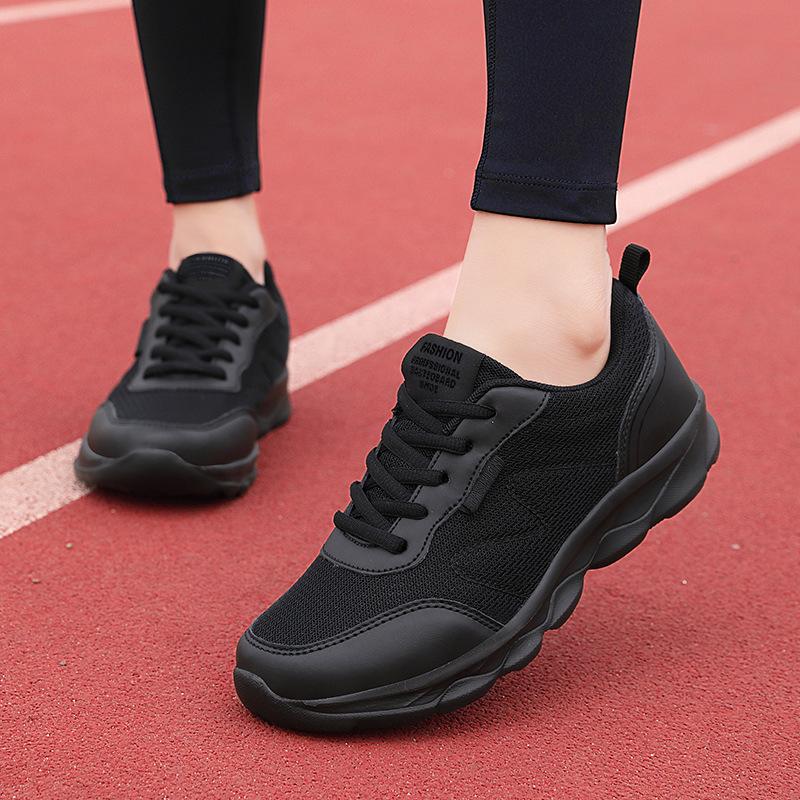 13093073.黑色防滑女鞋防滑轻便跑步运动鞋透气休闲旅游鞋上班舒适工作鞋子
