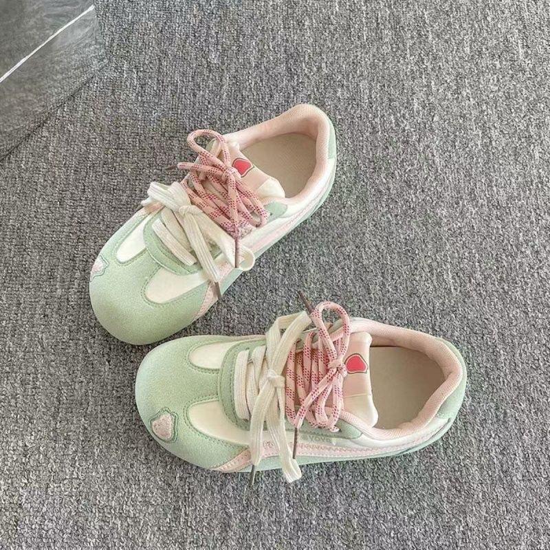 13638175.复古美式深蓝阿甘休闲百搭日常可爱芒果头休闲鞋