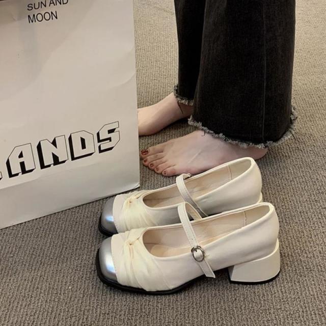 13639029.小个子玛丽珍女鞋春季小皮鞋法式单鞋配裙子粗跟高跟鞋
