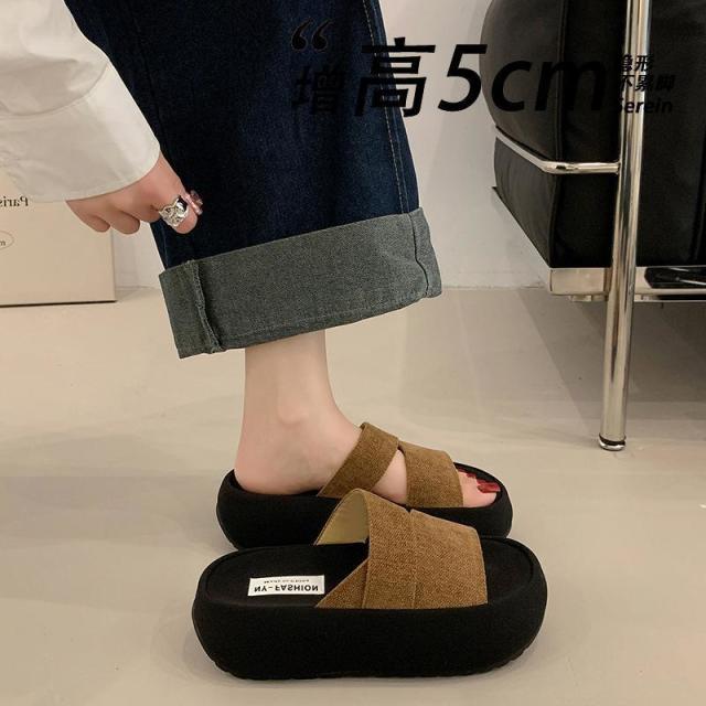 13638364.厚底拖鞋女外穿时尚百搭松糕一字拖夏季防滑舒适