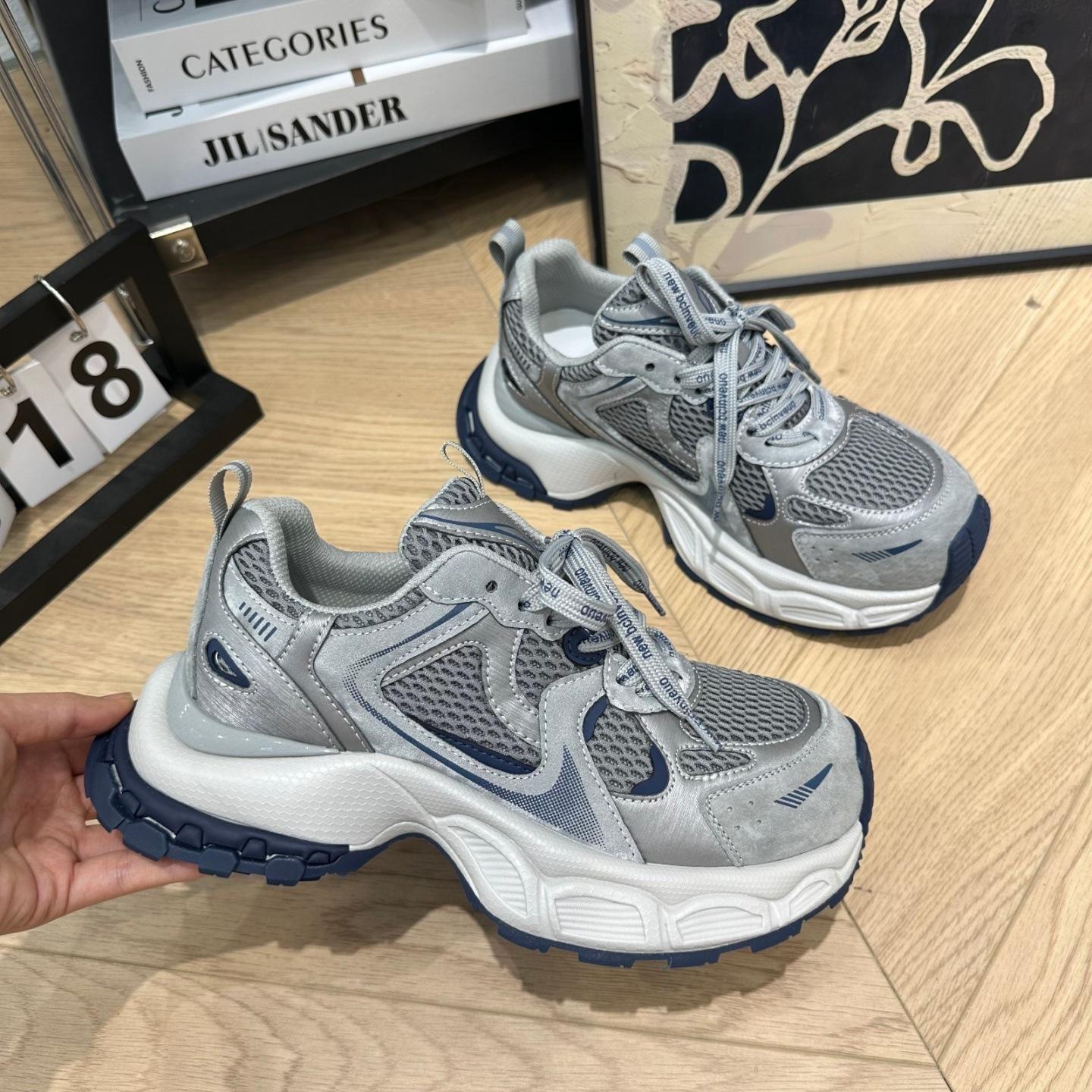 13098436.厚底小怪兽老爹鞋女秋百搭网面松糕底轻便休闲运动鞋