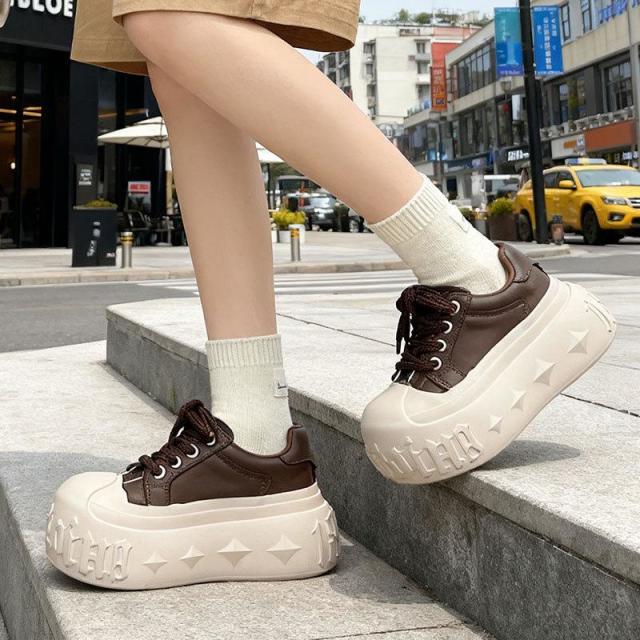 13243508.厚底松糕鞋百搭小个子休闲板鞋女款大头面包鞋