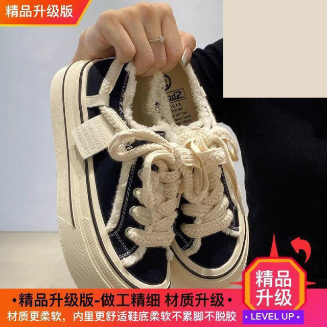 13244527.休闲运动女士超黑色低帮丑萌大头圆头芒果头鞋厚底毛边帆布鞋