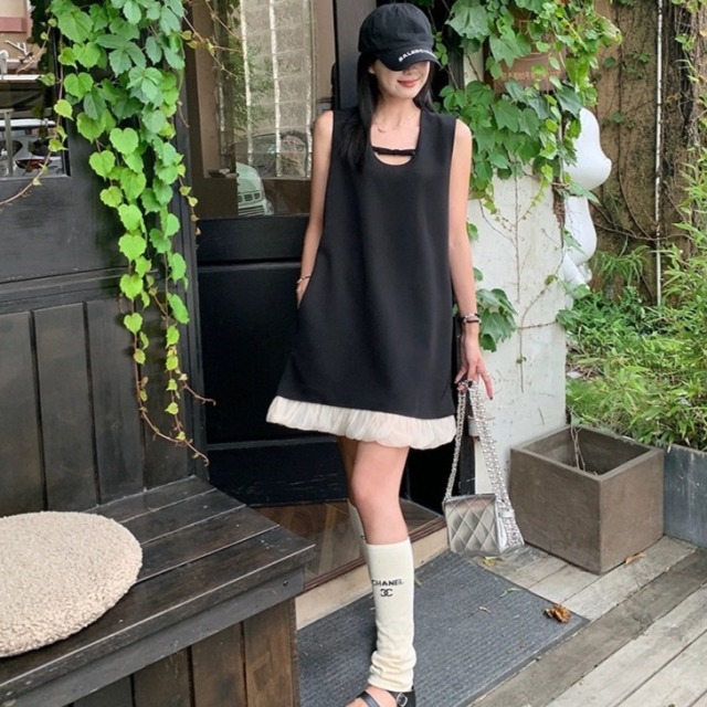 13684432.【雅威吉】MIU系蝴蝶结背心裙