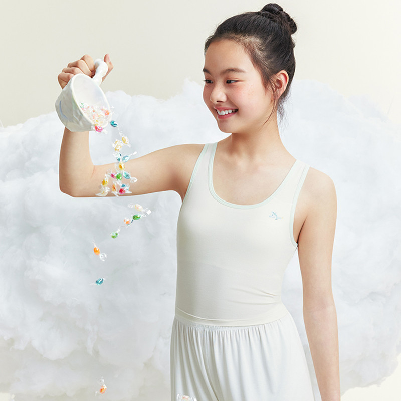13658901.【软软兔】一二阶段莫代尔透气少女背心带胸垫内搭外穿轻薄背心