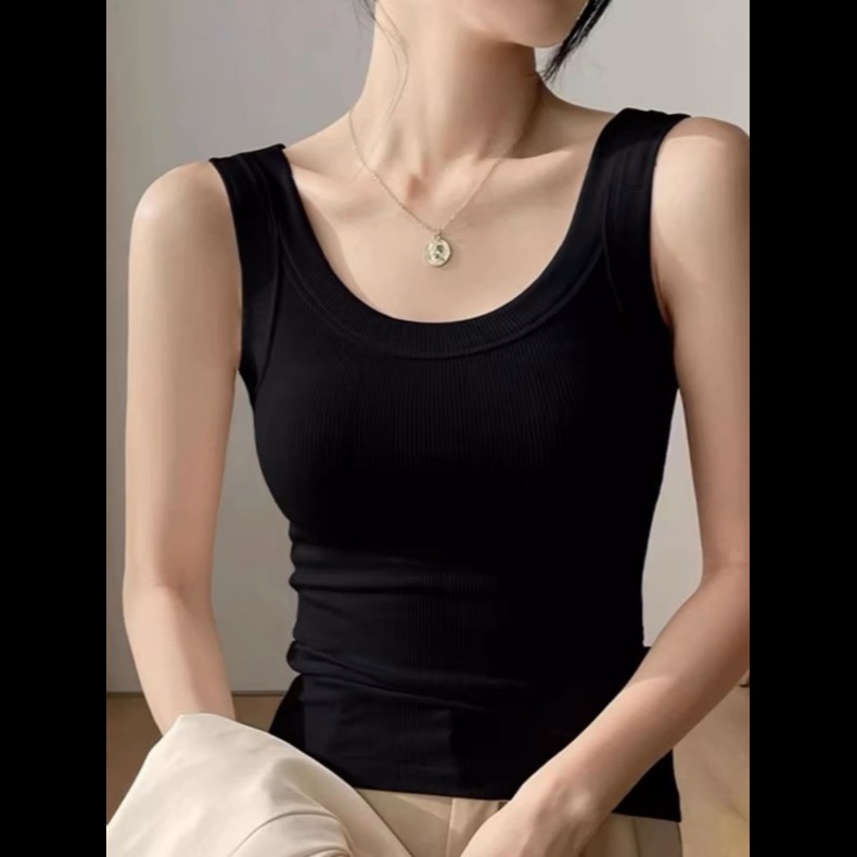 13379062.[柔糯肌理背心】 舒适修身宽边肩带美感背心