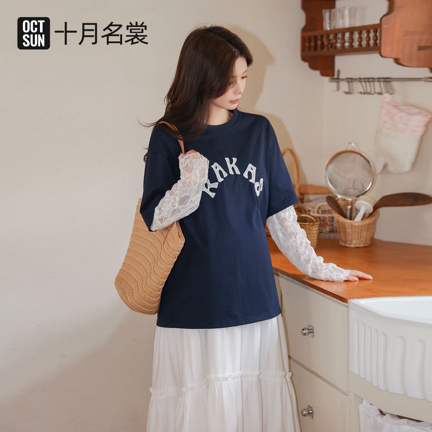 13639776.十月名裳孕妇T恤夏季新款网纱拼接长袖假两件内搭女百搭休闲时尚上衣