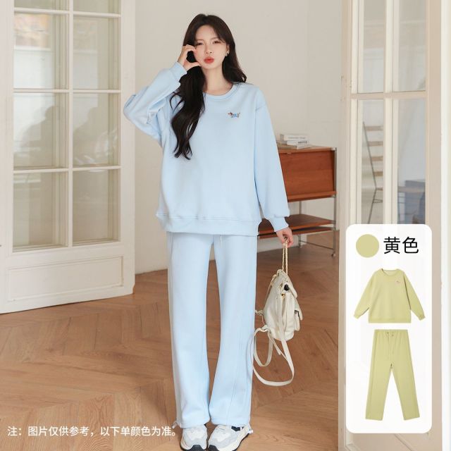 13686952.十月名裳孕妇套装秋冬孕妇装显瘦宽松圆领纯色加绒卫衣两件套