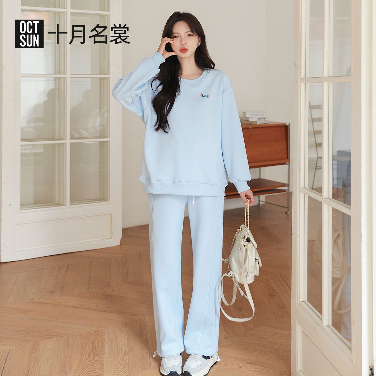 13686952.十月名裳孕妇套装秋冬孕妇装显瘦宽松圆领纯色加绒卫衣两件套