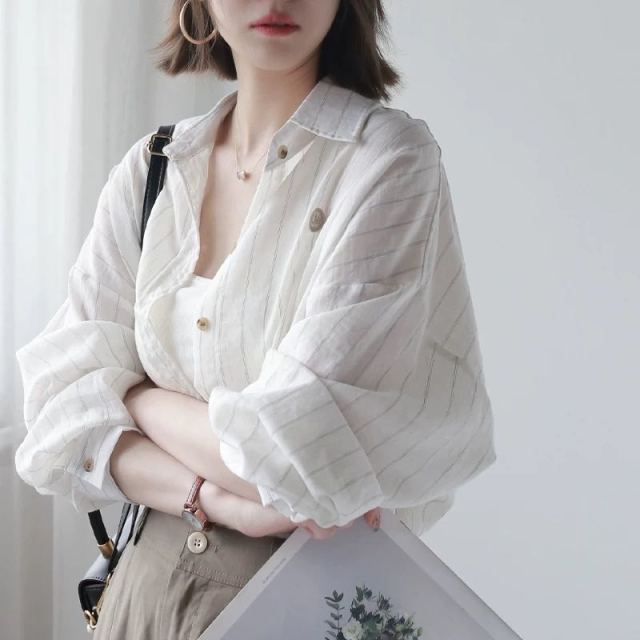13335451.雅薇吉防晒条纹衬衫