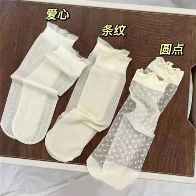 13466981.【10件装 】超薄夏季透气冰丝花边短袜洛丽塔公主甜美堆堆袜配小皮鞋