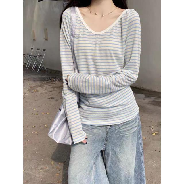 13463069.复古条纹v领防晒罩衫女夏季小众修身百搭防晒服上衣