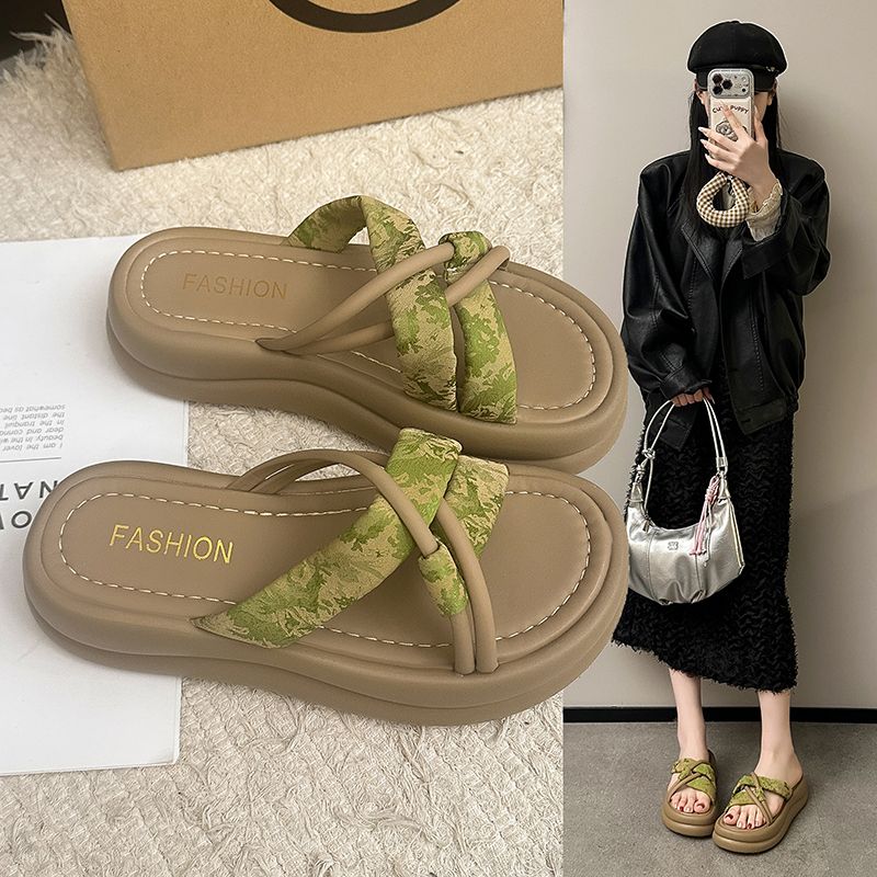 13506157.曼丽玲复古国风印花交叉带厚底拖鞋女夏外穿 ins 风软底防滑凉拖