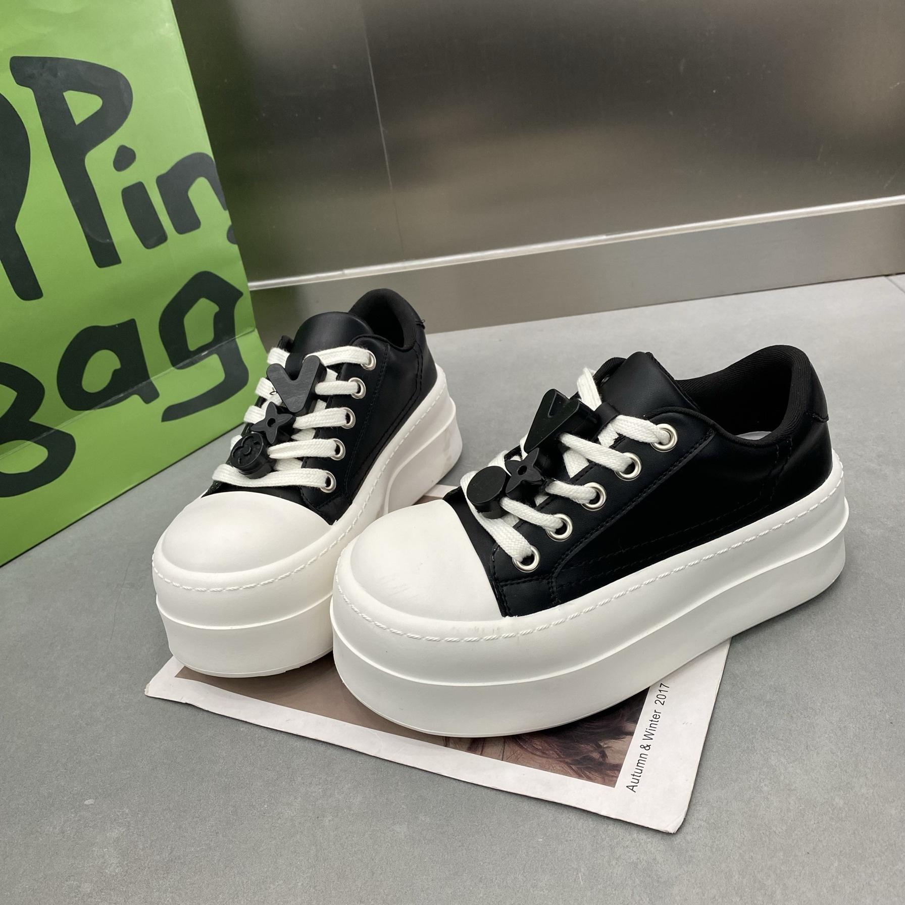 13529865.厚底丑萌面包休闲鞋春季百搭圆头小个子休闲运动休闲鞋