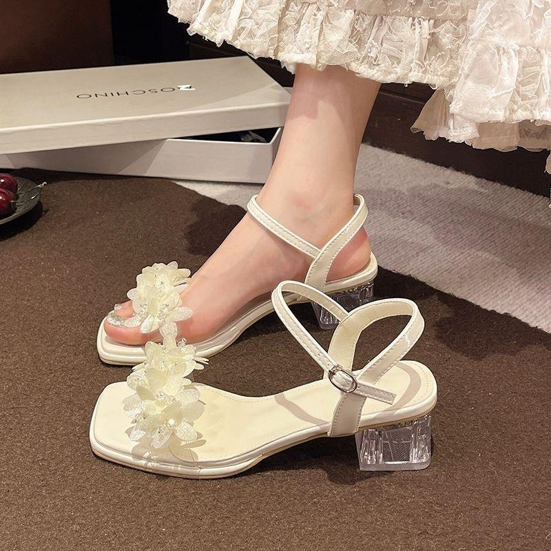 13529727.水晶粗跟凉鞋女夏花朵一字带高跟罗马鞋配裙子