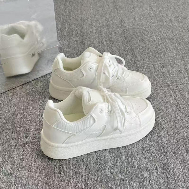 13529545.小众设计感厚底板鞋女春季chic百搭小白鞋休闲鞋