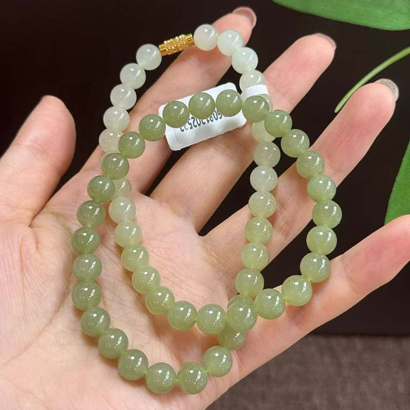 13782855.晶屿精品和田玉湖水渐变项链