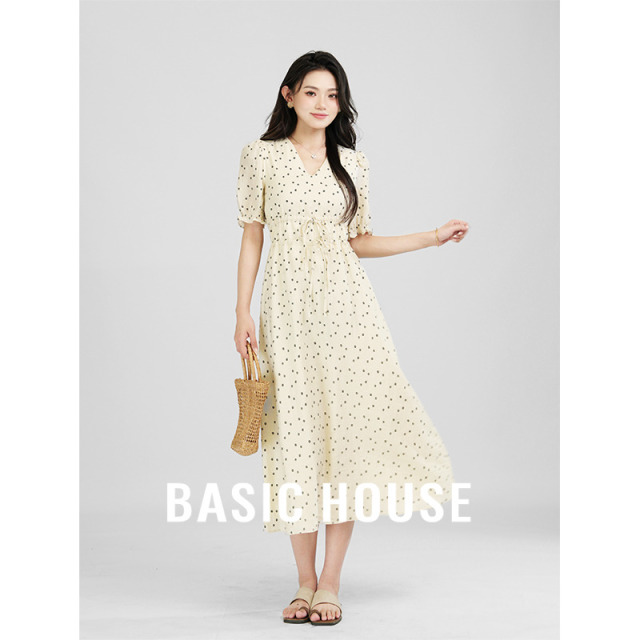 13834030.Basic House/百家好显瘦气质休闲连衣裙