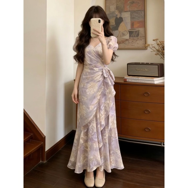 13762251.诗茉琳法式泡泡袖紫色v领连衣裙子女夏季2026新款收腰显瘦鱼尾包臀长裙