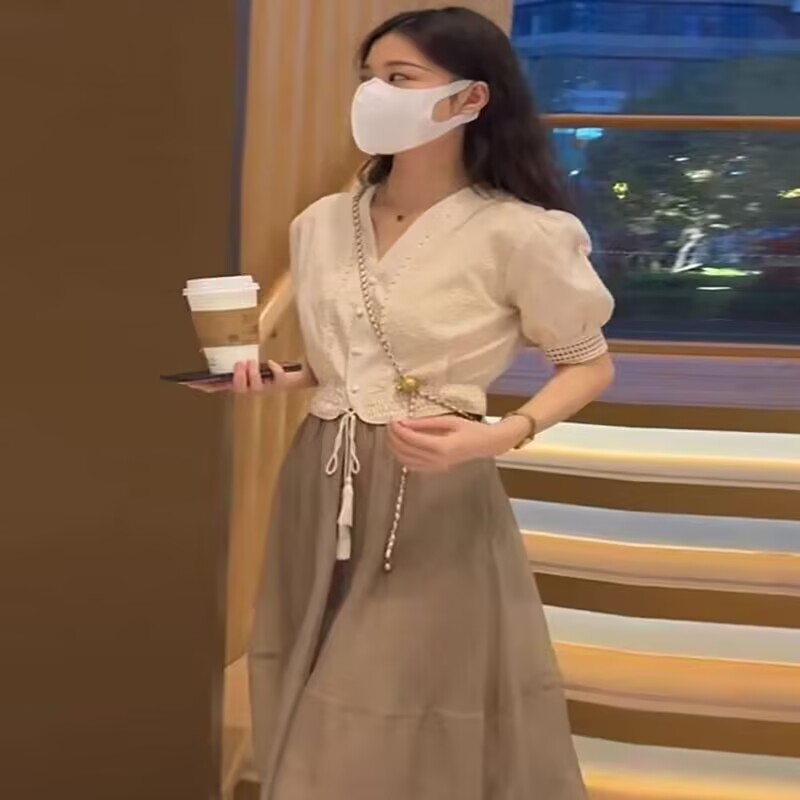 13762330.诗茉琳2026新款夏季上衣盐系穿搭高级感御姐轻熟风两件套装小个子半身裙