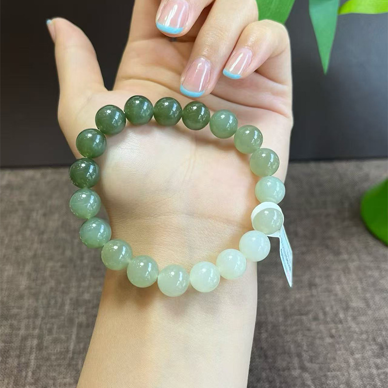 13770490.和田玉湖水绿渐变手串【10mm】