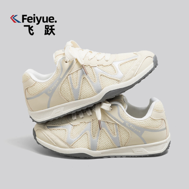 13434854.飞跃2026夏季网面透气女鞋百搭德训鞋舒适休闲鞋爆款新款运动鞋