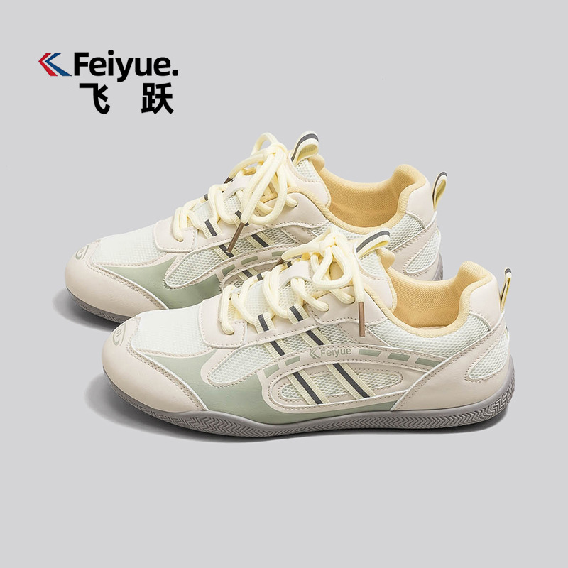 13747322.飞跃女鞋网面透气运动鞋2026夏季新款休闲鞋时尚百搭户外跑步鞋子