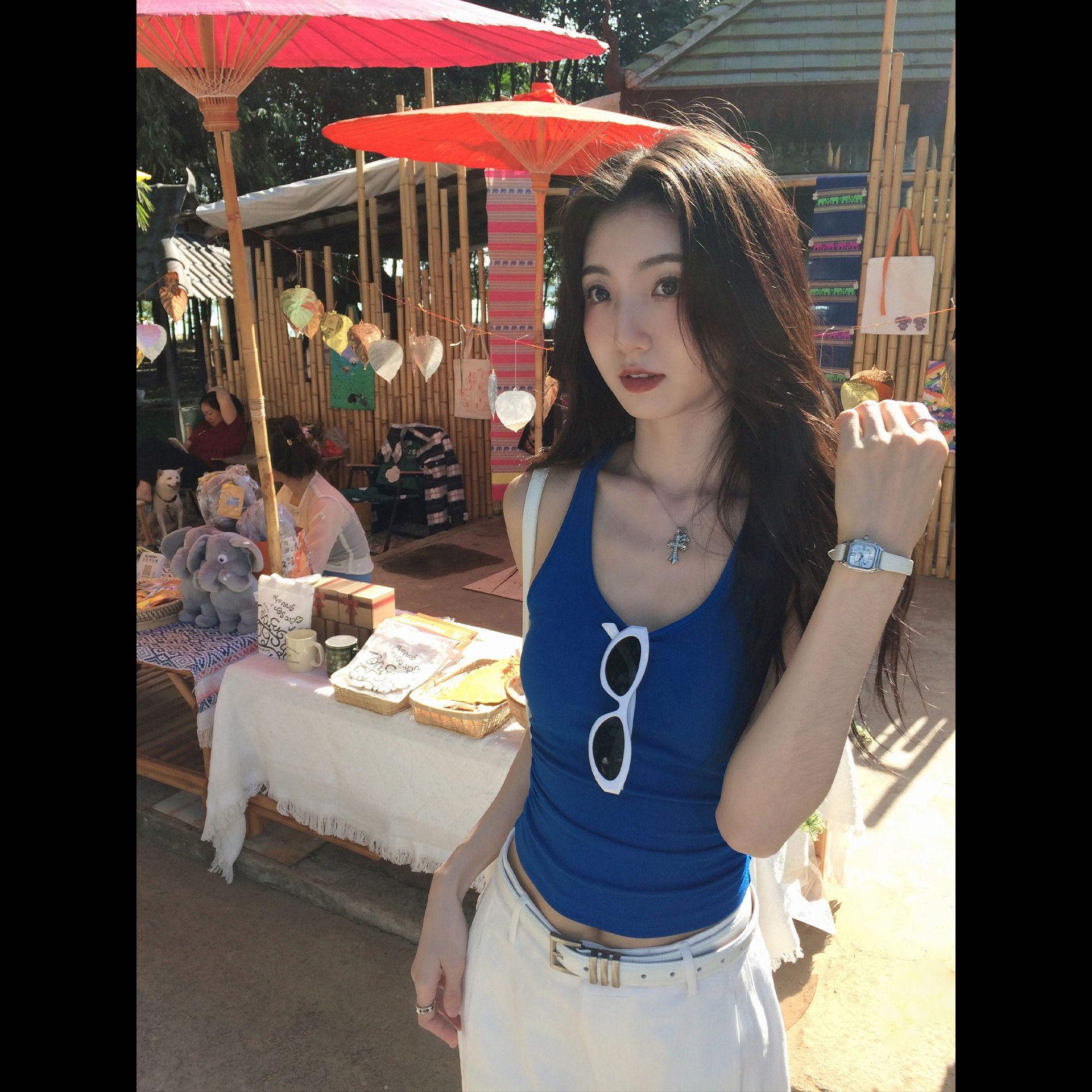 13770012.意达鸟基础好穿白色带胸垫吊带背心女外穿夏季新款修身工字短款上衣
