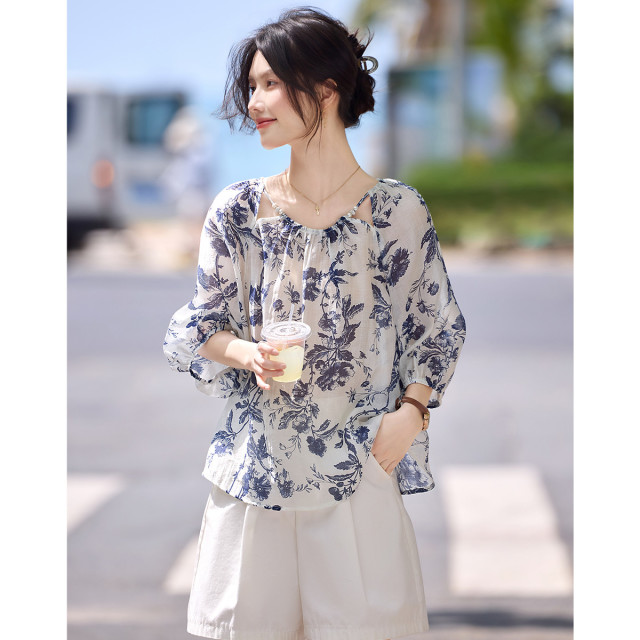 13762655.诗茉琳新中式青花瓷优雅慵懒风碎花26年夏新松弛感系带显瘦衬衫