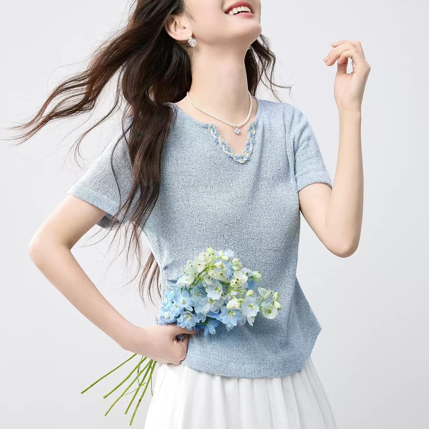 13762638.诗茉琳小个子小香风织带拼接短袖T恤女夏季新款收腰显瘦V领上衣女针织衫