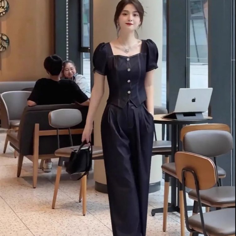 13762568.诗茉琳高级感时尚运动套装女夏季韩系方领短袖上衣高腰阔腿裤休闲两件套