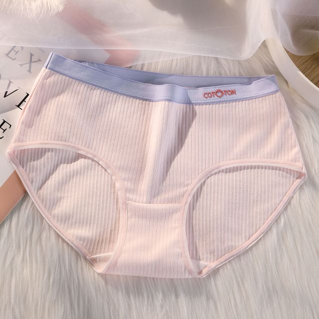 13694090.棉内裤女纯棉大码200斤无痕聚乳酸抗菌裆中腰三角裤特大码