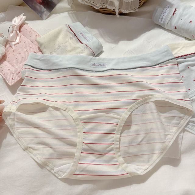 13787152.新款软乎乎内裤女纯棉档薄款透气无痕少女透气三角裤内裤