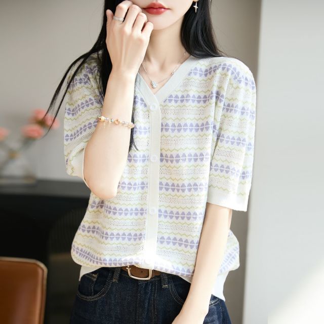 13716428.绒暖享夏秋新款莱赛尔天丝针织镂空画彩色开衫