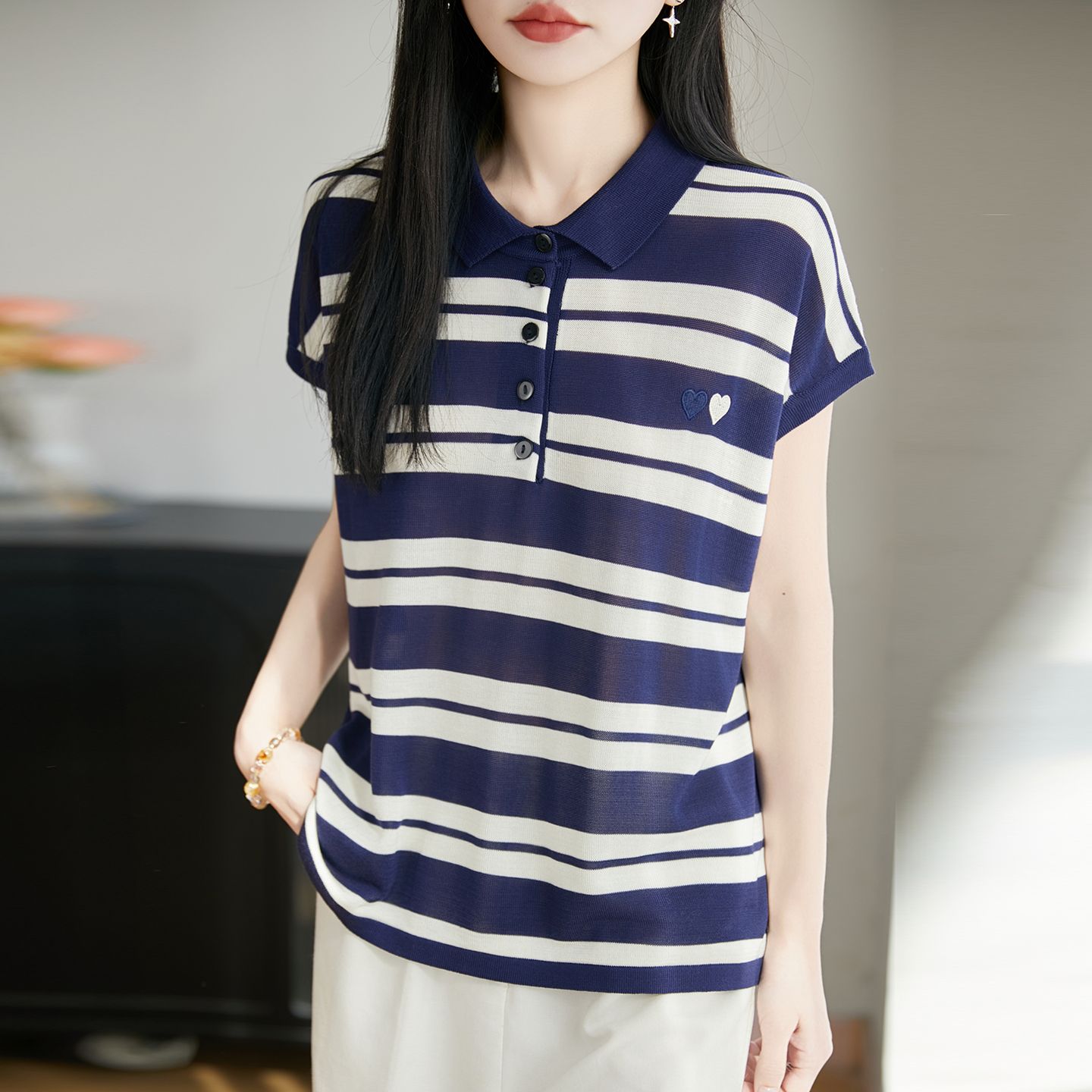 13733873.绒暖享莱赛尔天丝POLO领刺绣上衣短袖POLO衫