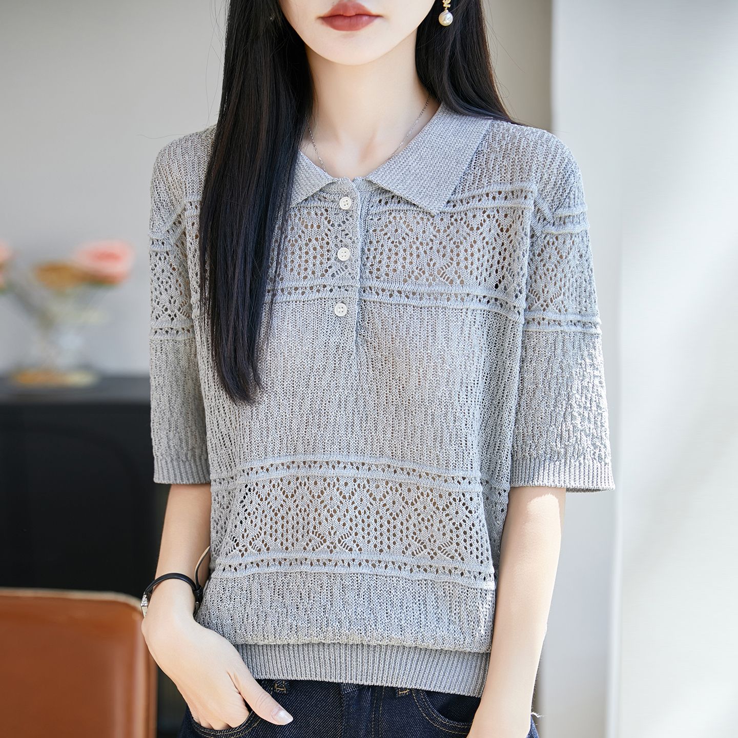 13744068.绒暖享珍珠麻POLO领镂空针织上衣POLO衫短袖女士