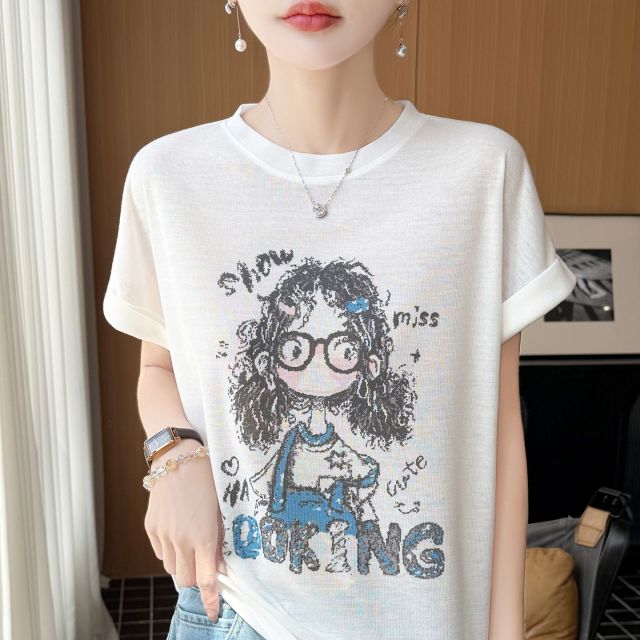 13739993.绒暖享夏季精仿系列圆领短袖针织衫女士上衣宽松打底衫T恤眼睛女孩