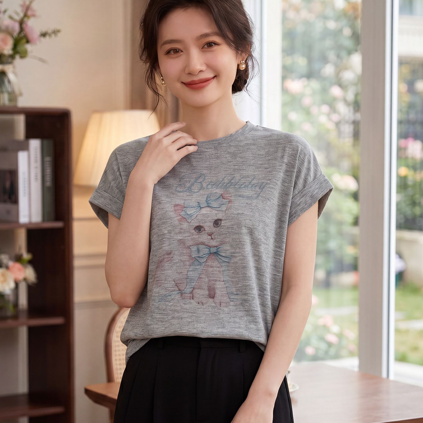 13743997.绒暖享夏季精仿系列圆领短袖针织衫女士印花上衣宽松打底衫T恤