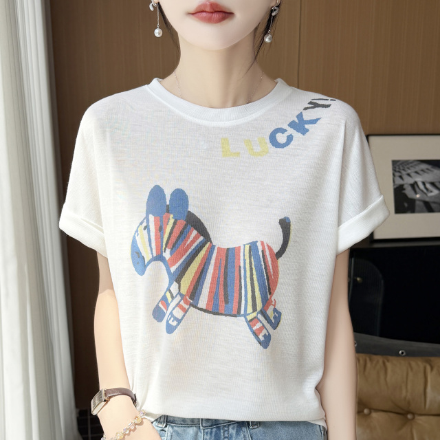 13743978.绒暖享夏季精仿系列幸运斑马圆领短袖针织衫女士上衣宽松打底衫T恤