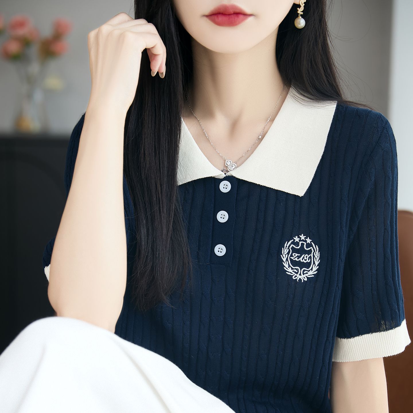 13747358.绒暖享撞色POLO衫短袖上衣