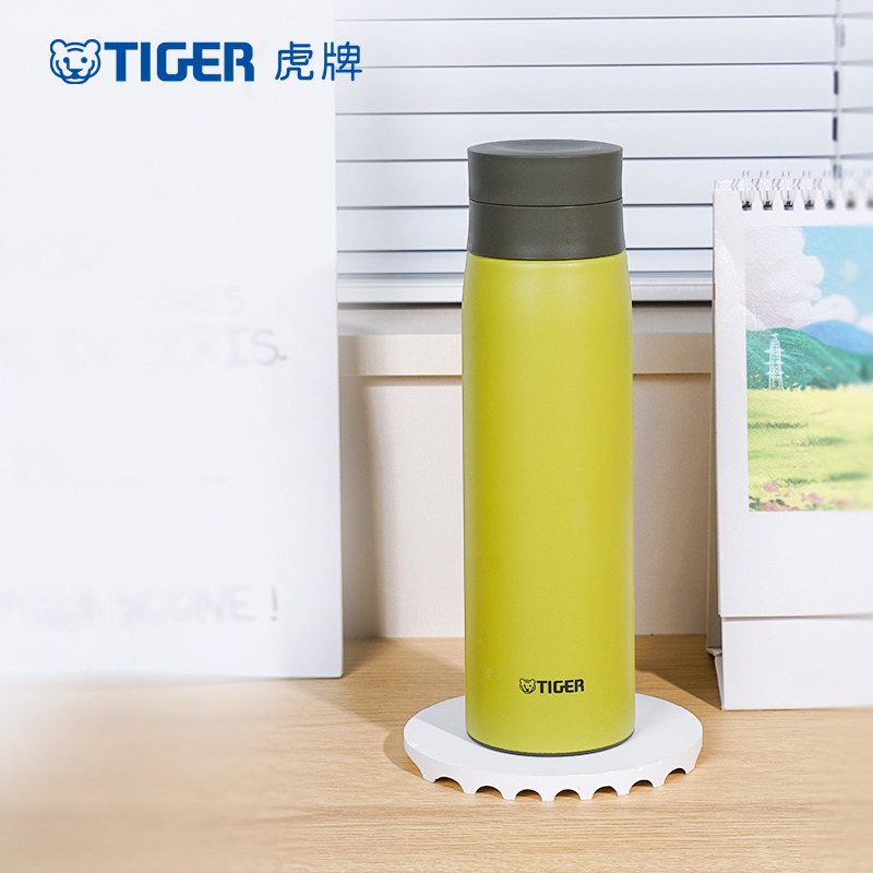 13631269.TIGER虎牌便携颜值不锈钢保温杯MCY-K050不锈钢带茶滤隔水杯500ML