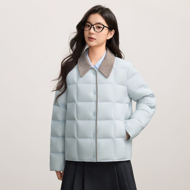 13702982.雅鹿巴恩风短款羽绒服女 2026 冬季新款复古撞色翻领 90 白鸭绒轻薄外套