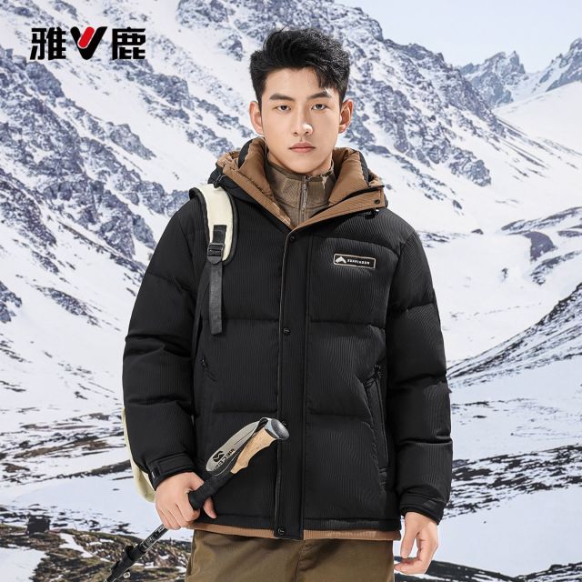 13729041.雅鹿2026 新款撞色连帽羽绒服男 户外登山加厚防寒宽松潮流冬装上衣