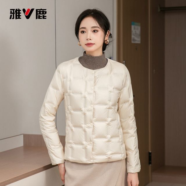13749895.雅鹿90 白鸭绒羽绒内胆女圆领轻薄羽绒服短款秋冬内搭打底宽松保暖外套